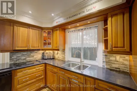 3 Newton Drive Orangeville ON L9W 3E3