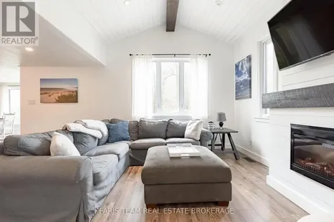 1720 Tay Point Road Penetanguishene ON L9M 1X7