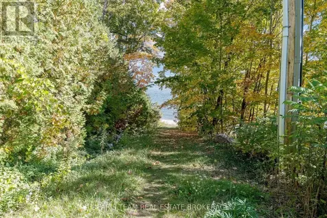 1720 Tay Point Road Penetanguishene ON L9M 1X7
