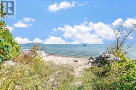 1720 Tay Point Road Penetanguishene ON L9M 1X7