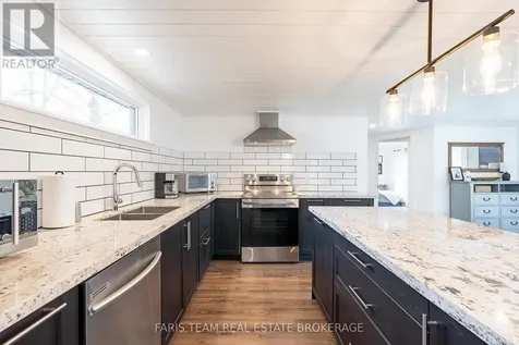 1720 Tay Point Road Penetanguishene ON L9M 1X7