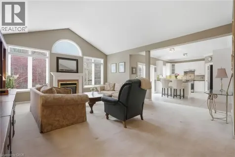 26 Knox Court Kitchener ON N2P 2V6