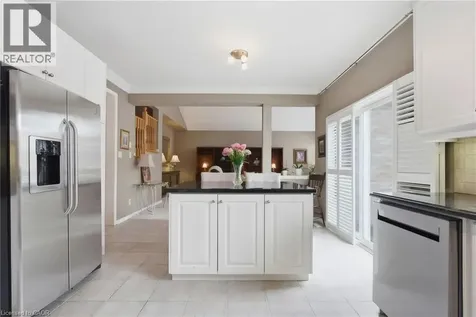 26 Knox Court Kitchener ON N2P 2V6