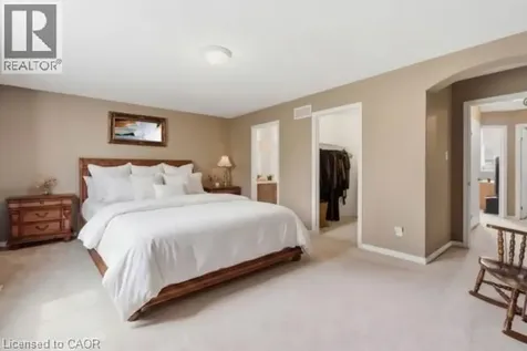 26 Knox Court Kitchener ON N2P 2V6