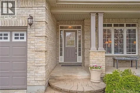 26 Knox Court Kitchener ON N2P 2V6