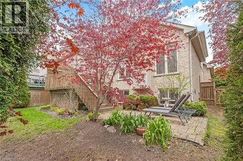 26 Knox Court Kitchener ON N2P 2V6