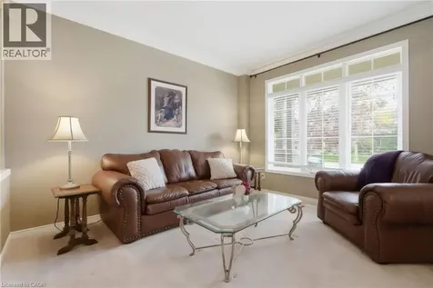 26 Knox Court Kitchener ON N2P 2V6