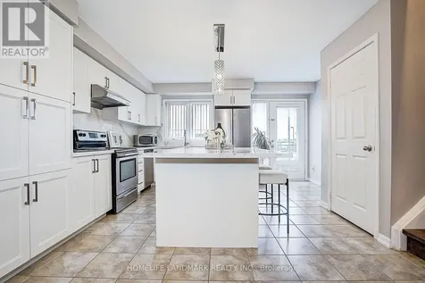 61 Burton Howard Drive Aurora ON L4G 0S1