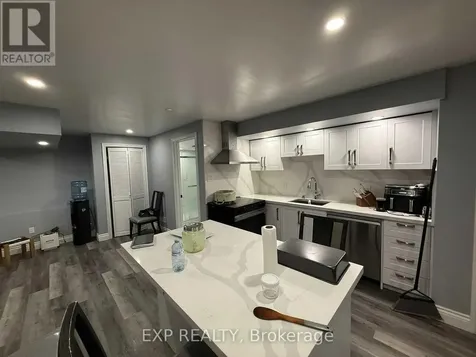 952 Dunnigan Court Kitchener ON N2B 0A8