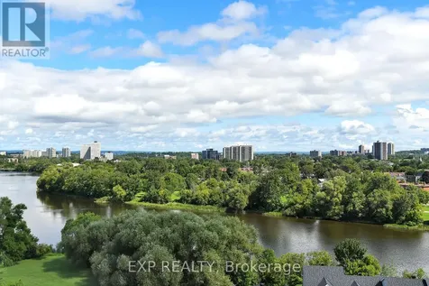 36 Robinson Avenue Ottawa ON K1S 8N8