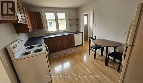 2243 Hillary Avenue Ottawa ON K1H 7H7