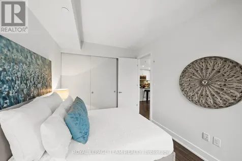 100 Champagne Avenue South Ottawa ON K1S 4P4