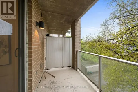 100 Champagne Avenue South Ottawa ON K1S 4P4