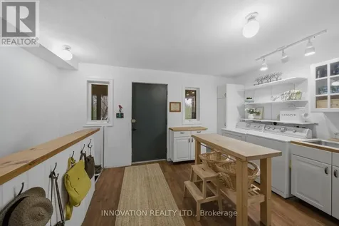 6922 Flewellyn Road Ottawa ON K2S 1A9