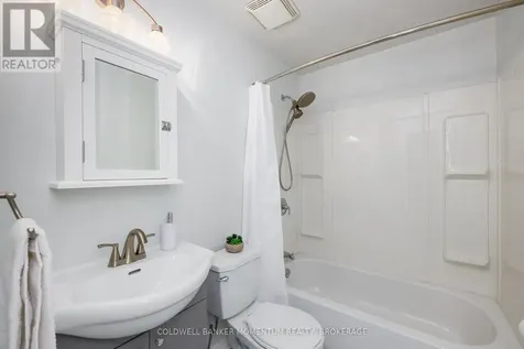 185 Denistoun Street Welland (broadway) ON L3C 6J6