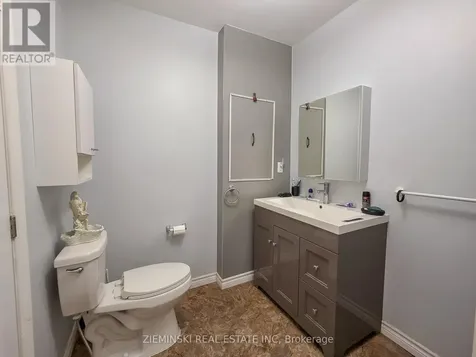 657 Cedar Avenue Iroquois Falls ON P0K 1G0