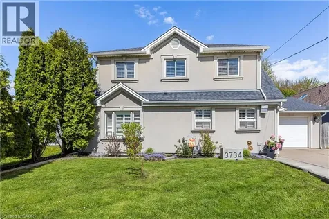 3734 Sinnicks Avenue Niagara Falls ON L2J 2G7