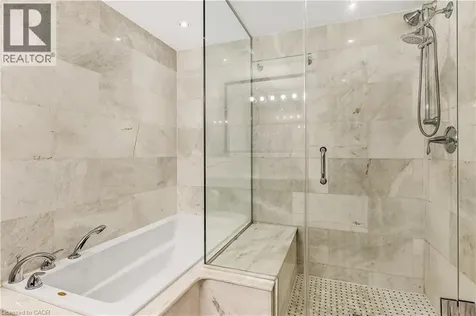 3734 Sinnicks Avenue Niagara Falls ON L2J 2G7