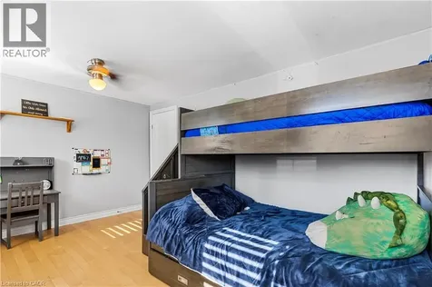 3734 Sinnicks Avenue Niagara Falls ON L2J 2G7