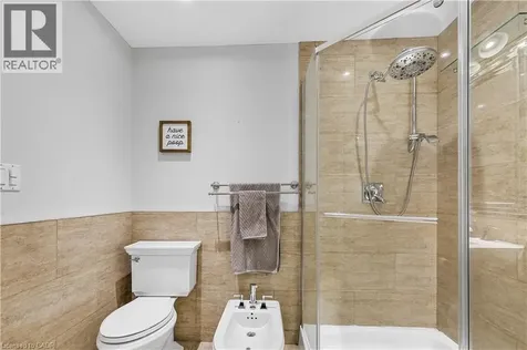 3734 Sinnicks Avenue Niagara Falls ON L2J 2G7