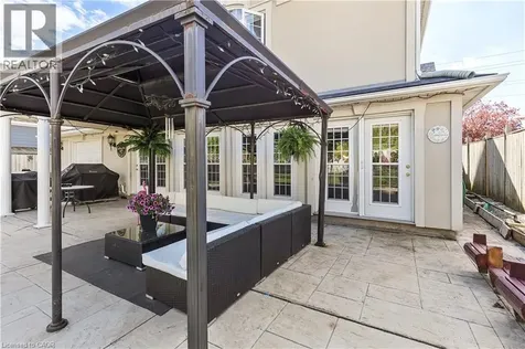 3734 Sinnicks Avenue Niagara Falls ON L2J 2G7