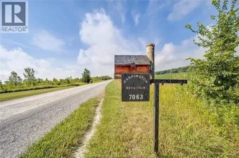 7063 Coulter Sideroad Essex ON N0R 1B0