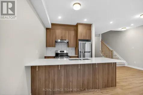 297 Les Emmerson Drive Ottawa ON K2J 7L6
