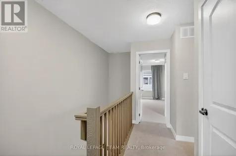 297 Les Emmerson Drive Ottawa ON K2J 7L6