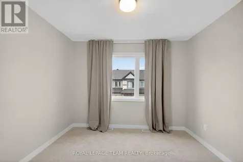 297 Les Emmerson Drive Ottawa ON K2J 7L6