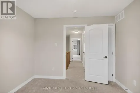 297 Les Emmerson Drive Ottawa ON K2J 7L6