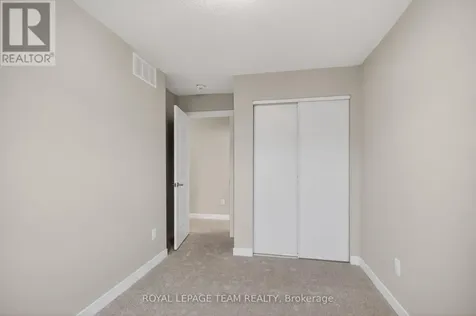 297 Les Emmerson Drive Ottawa ON K2J 7L6