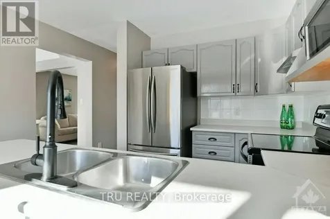 9 Whalings Circle Ottawa ON K2S 1S4