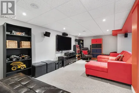 1046 Fieldfair Way Ottawa ON K4A 0E2