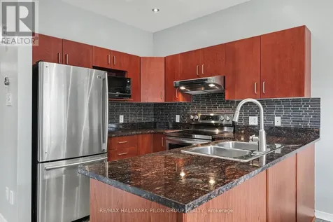 1046 Fieldfair Way Ottawa ON K4A 0E2