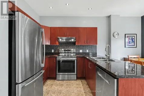 1046 Fieldfair Way Ottawa ON K4A 0E2