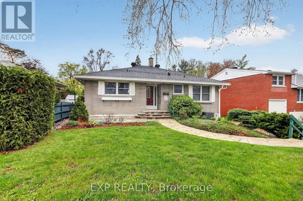 632 Chadburn Avenue Ottawa ON K1G 0Y7