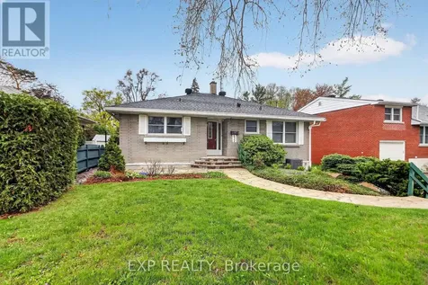 632 Chadburn Avenue Ottawa ON K1G 0Y7