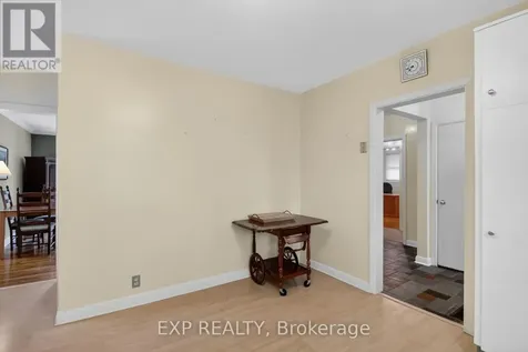 632 Chadburn Avenue Ottawa ON K1G 0Y7