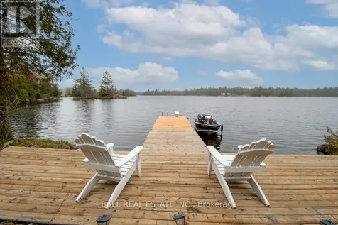 926 Gilchrist Bay Wao Douro-dummer ON K0L 2H0