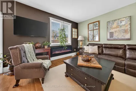 32 Curtis Street Prince Edward County (picton Ward) ON K0K 2T0