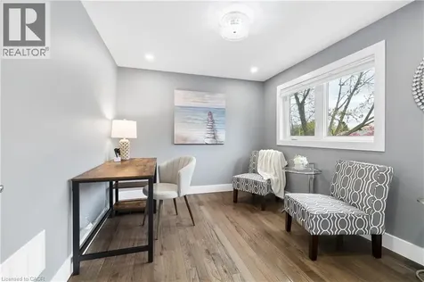 441 Withnell Crescent Oakville ON L6L 3M1