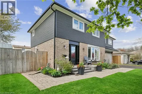 441 Withnell Crescent Oakville ON L6L 3M1