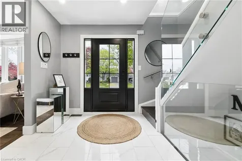 441 Withnell Crescent Oakville ON L6L 3M1