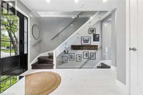 441 Withnell Crescent Oakville ON L6L 3M1