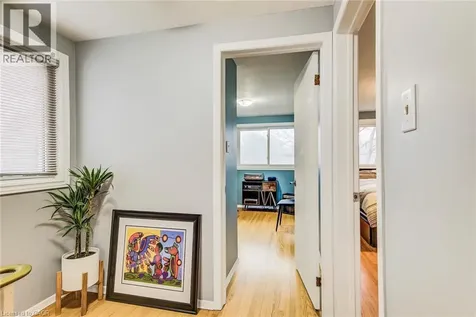 88 Westwood Drive Kitchener ON N2M 2K6