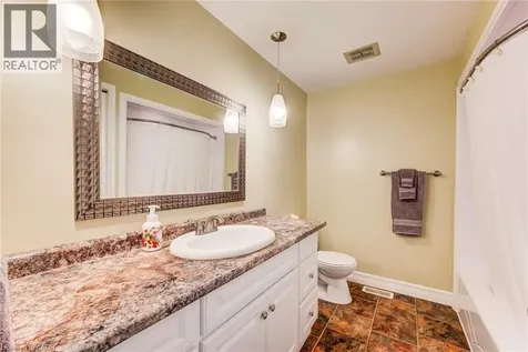 88 Westwood Drive Kitchener ON N2M 2K6