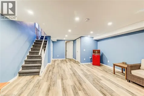 88 Westwood Drive Kitchener ON N2M 2K6