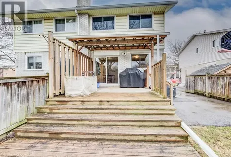 88 Westwood Drive Kitchener ON N2M 2K6