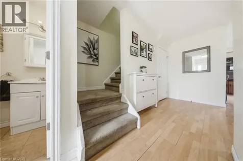 32 Mowat Boulevard Kitchener ON N2E 1X4