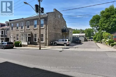 32 Apple Street Brockville ON K6V 4X8